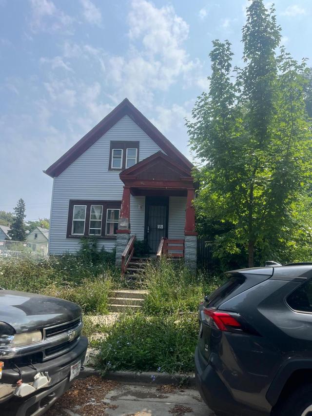 2908 N 22nd St, Milwaukee, WI 53206