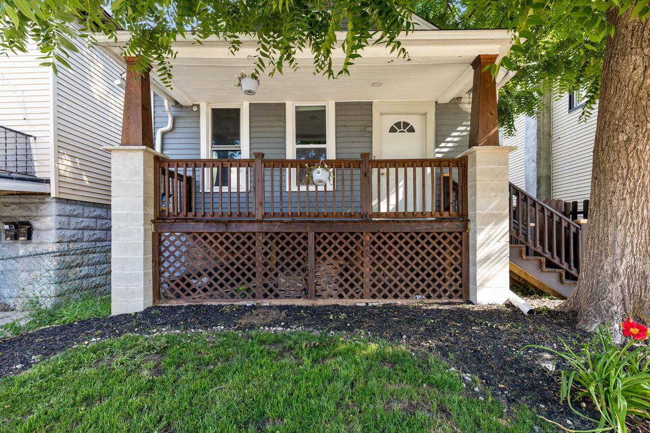 602 W Maple St, Milwaukee, WI 53204