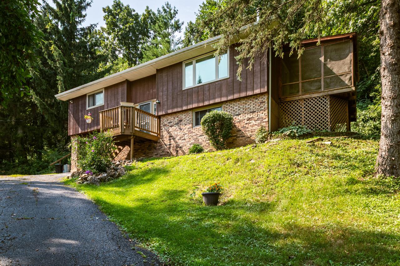 W312 W Cedar Valley, Bergen, WI 54658