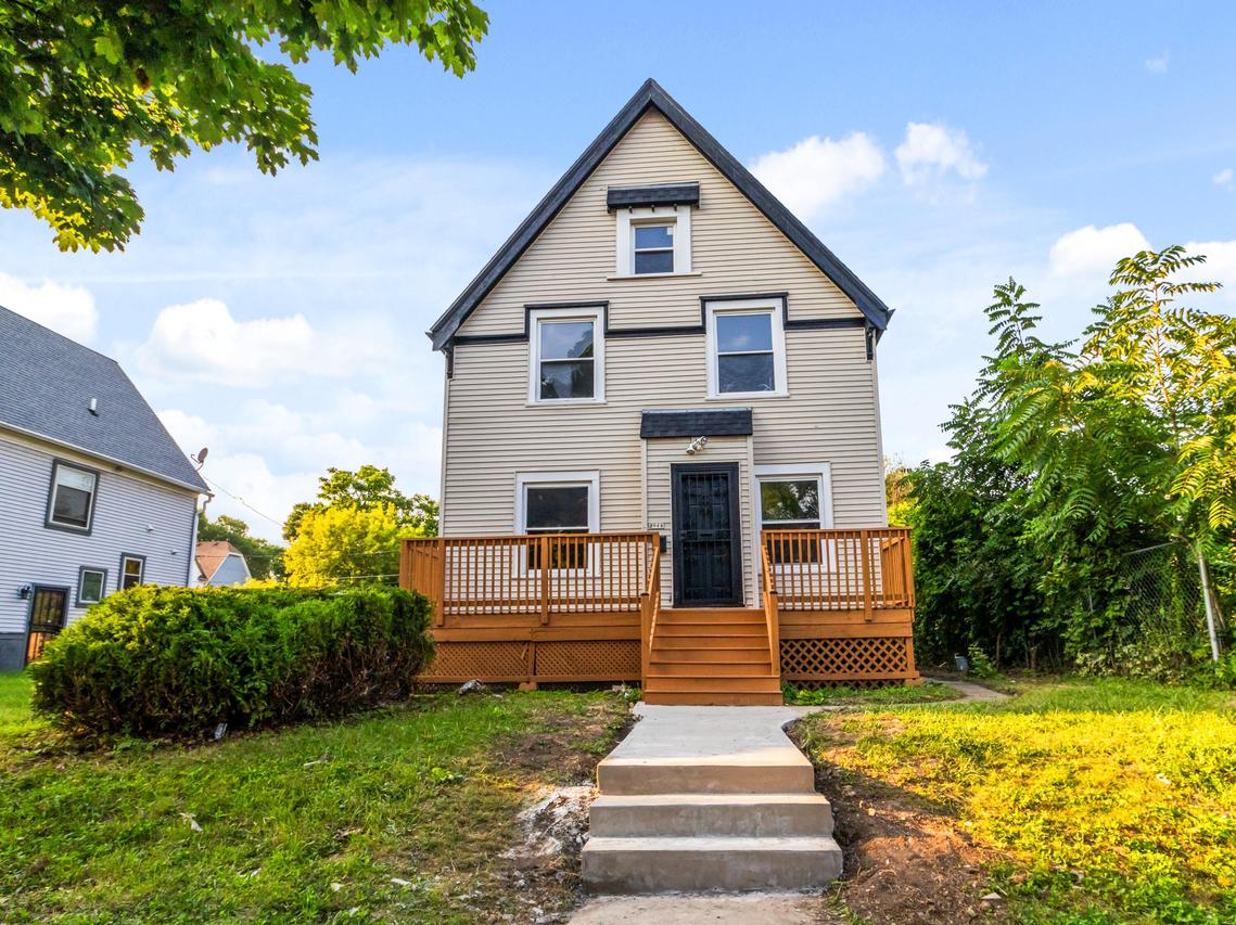 3918 W Galena St, Milwaukee, WI 53208