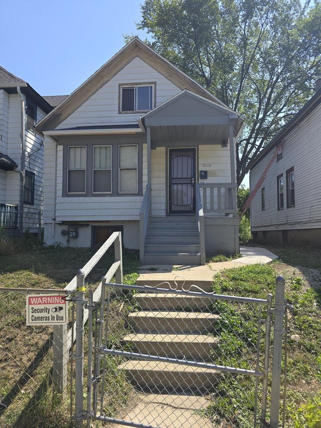 2630 N 24th St, Milwaukee, WI 53206