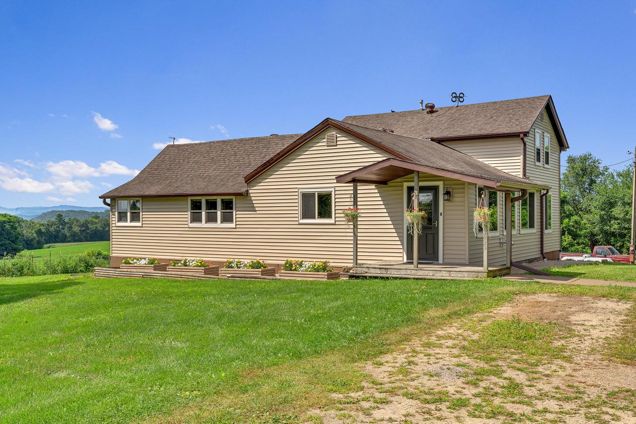 W11899 State Rd 54 -, Gale, WI 54627