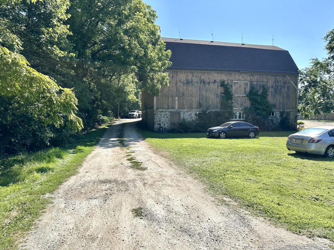 W147S7152 Durham Pl, Muskego, WI 53150