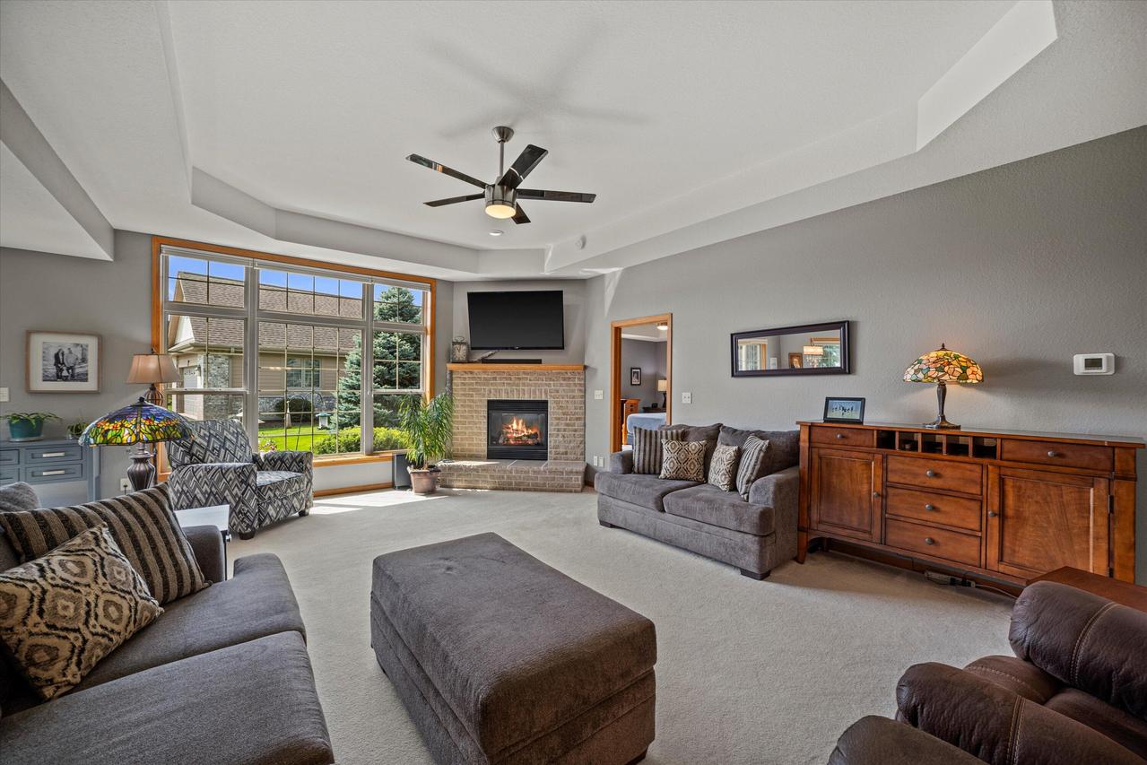 318 Eagles Cove, North Prairie, WI 53153
