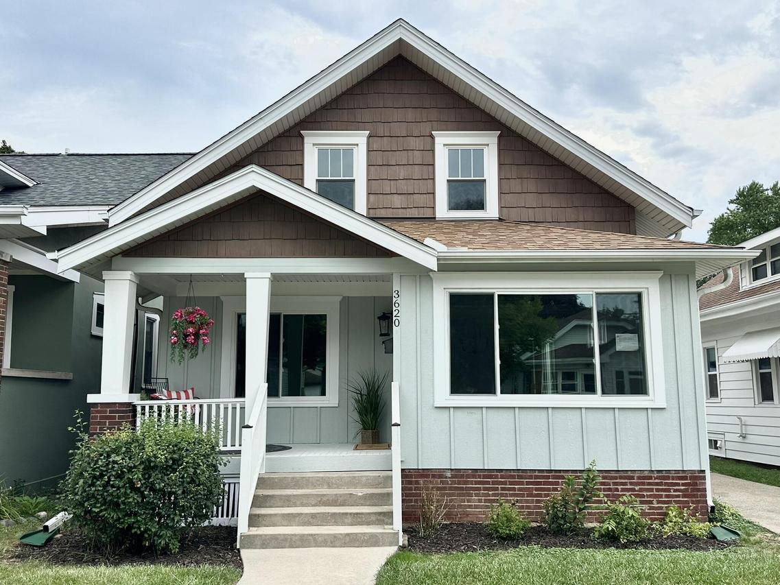 3620 Lindermann Ave, Racine, WI 53405