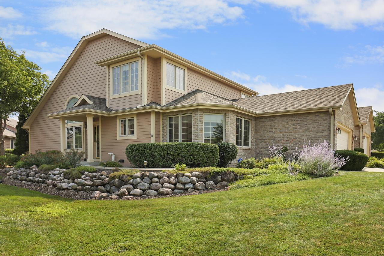 9210 Prairie Village, Pleasant Prairie, WI 53142