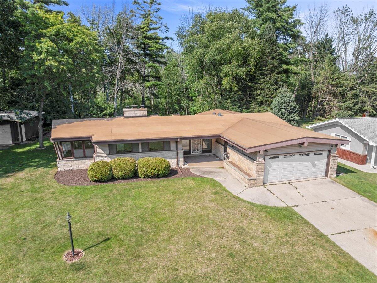 722 Panther Ave, Wilson, WI 53081