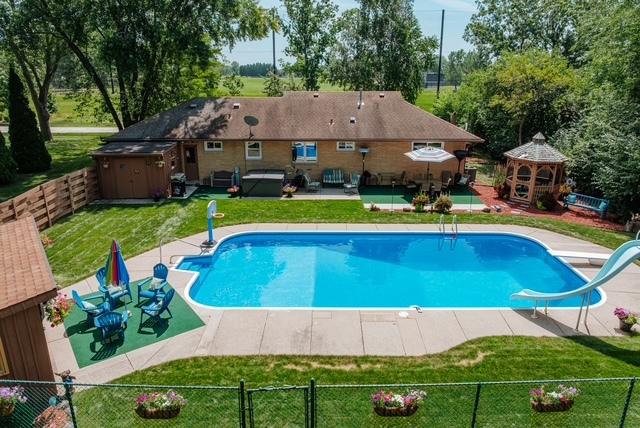 15440 W Mt Vernon Ave, Brookfield, WI 53005