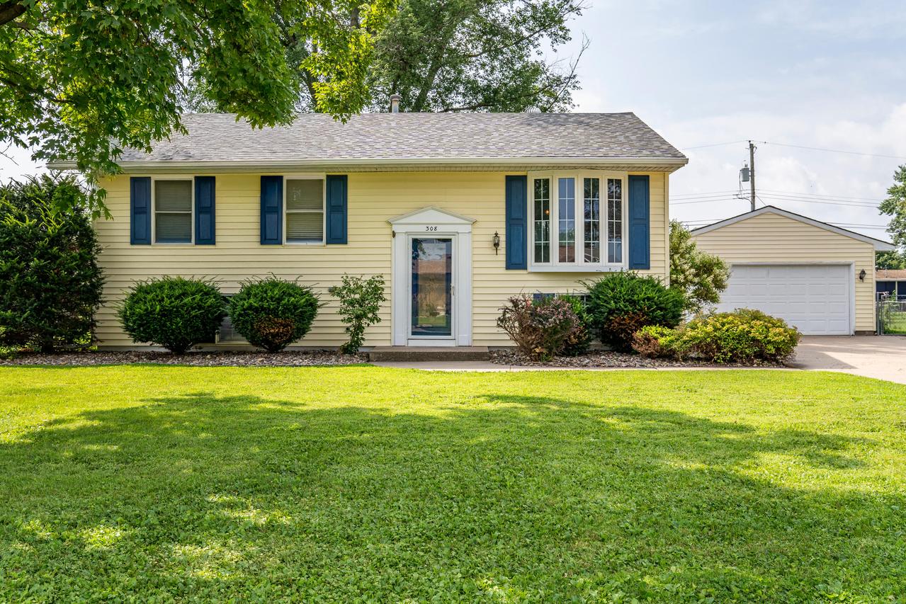308 Olivet St, Campbell, WI 54603