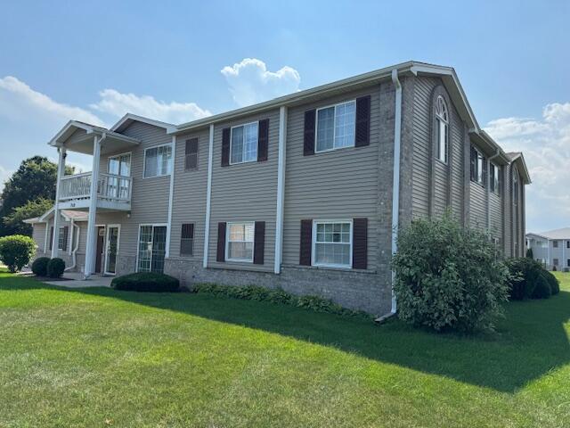 7118 Fieldview Dr #1, Mount Pleasant, WI 53406
