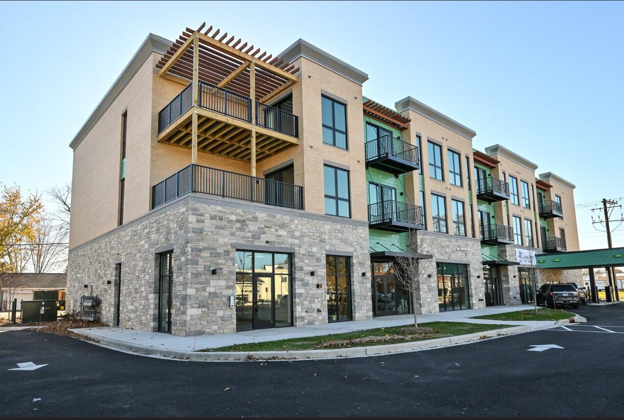 500 E Main St #303, Waterford, WI 53185