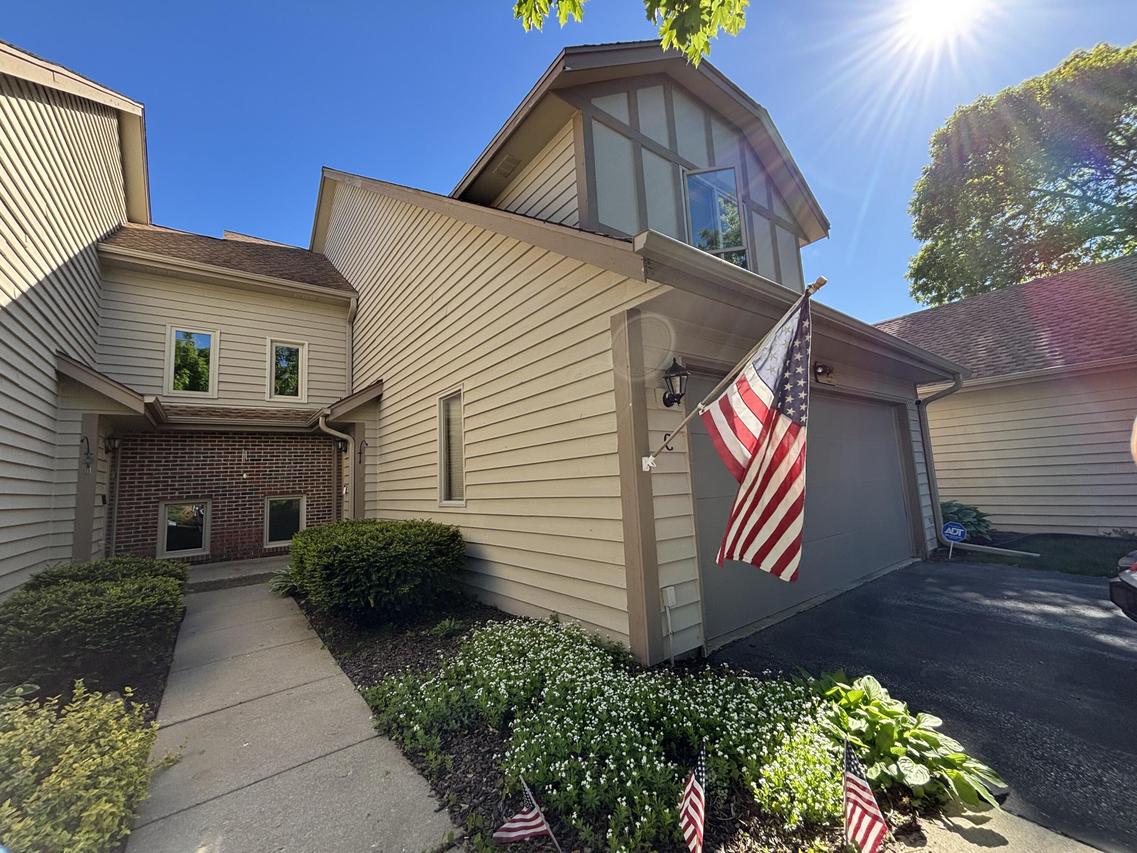 N34W23849 Grace Ave #C, Pewaukee, WI 53072