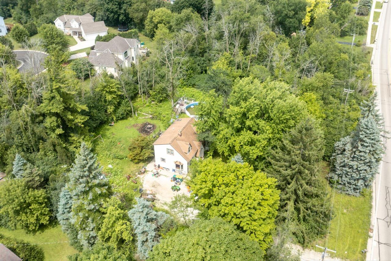 W140N10259 Fond Du Lac Ave, Germantown, WI 53022