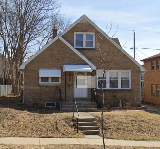 2534 S 16th St, Milwaukee, WI 53215