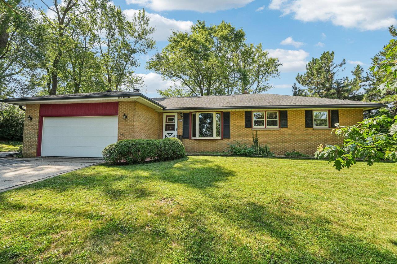 S63W15789 College Ave, Muskego, WI 53150