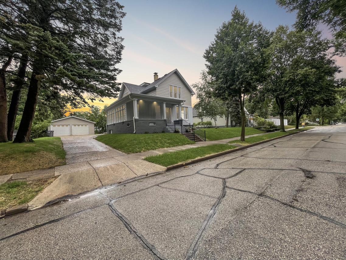 514 Park Ave, Sheboygan, WI 53081