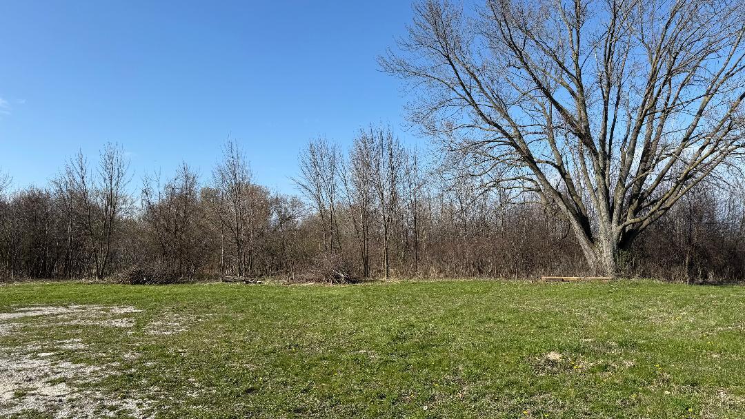 7007 Douglas Ave #7017, Caledonia, WI 53402