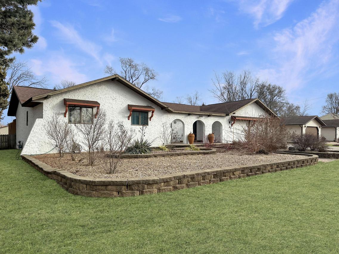 2930 Youngdale Ave, Campbell, WI 54603