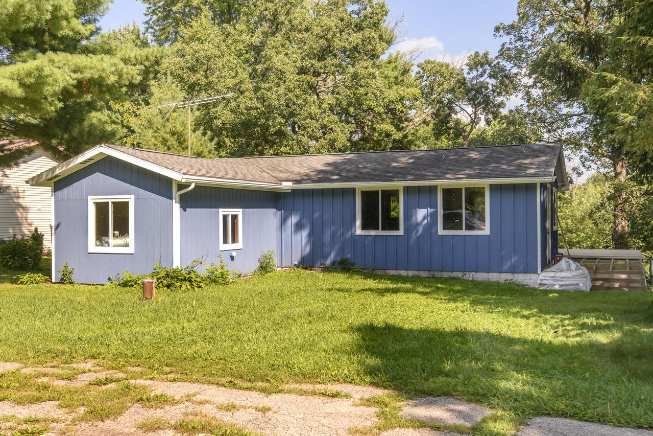 N2006 River Oaks Rd, Portland, WI 53579