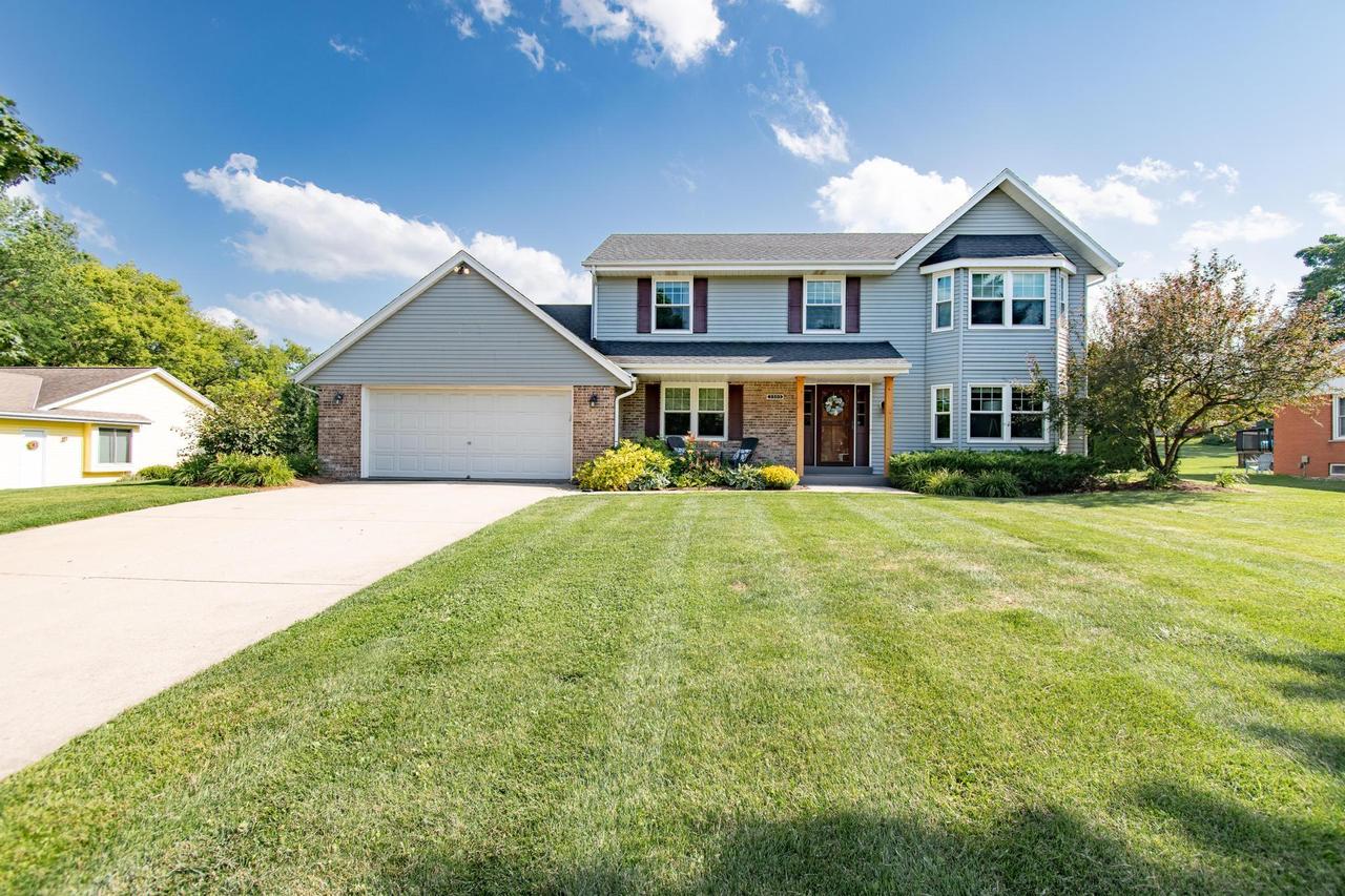 3505 98th Pl, Pleasant Prairie, WI 53158