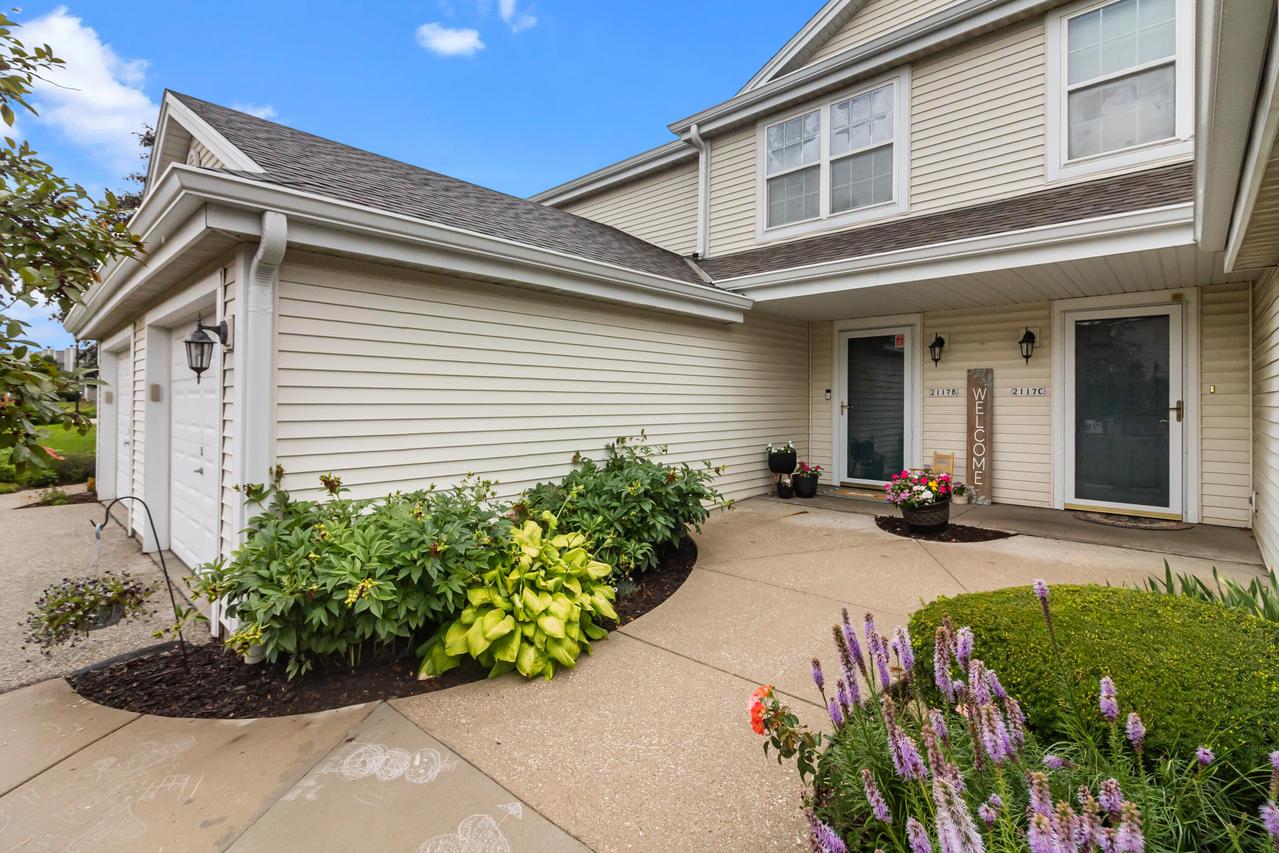 2117 E Broadway - #B, Waukesha, WI 53186