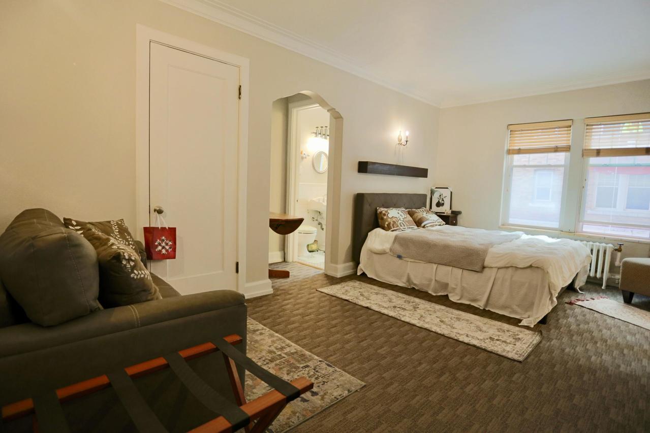 1028 E Juneau Ave #327, Milwaukee, WI 53202
