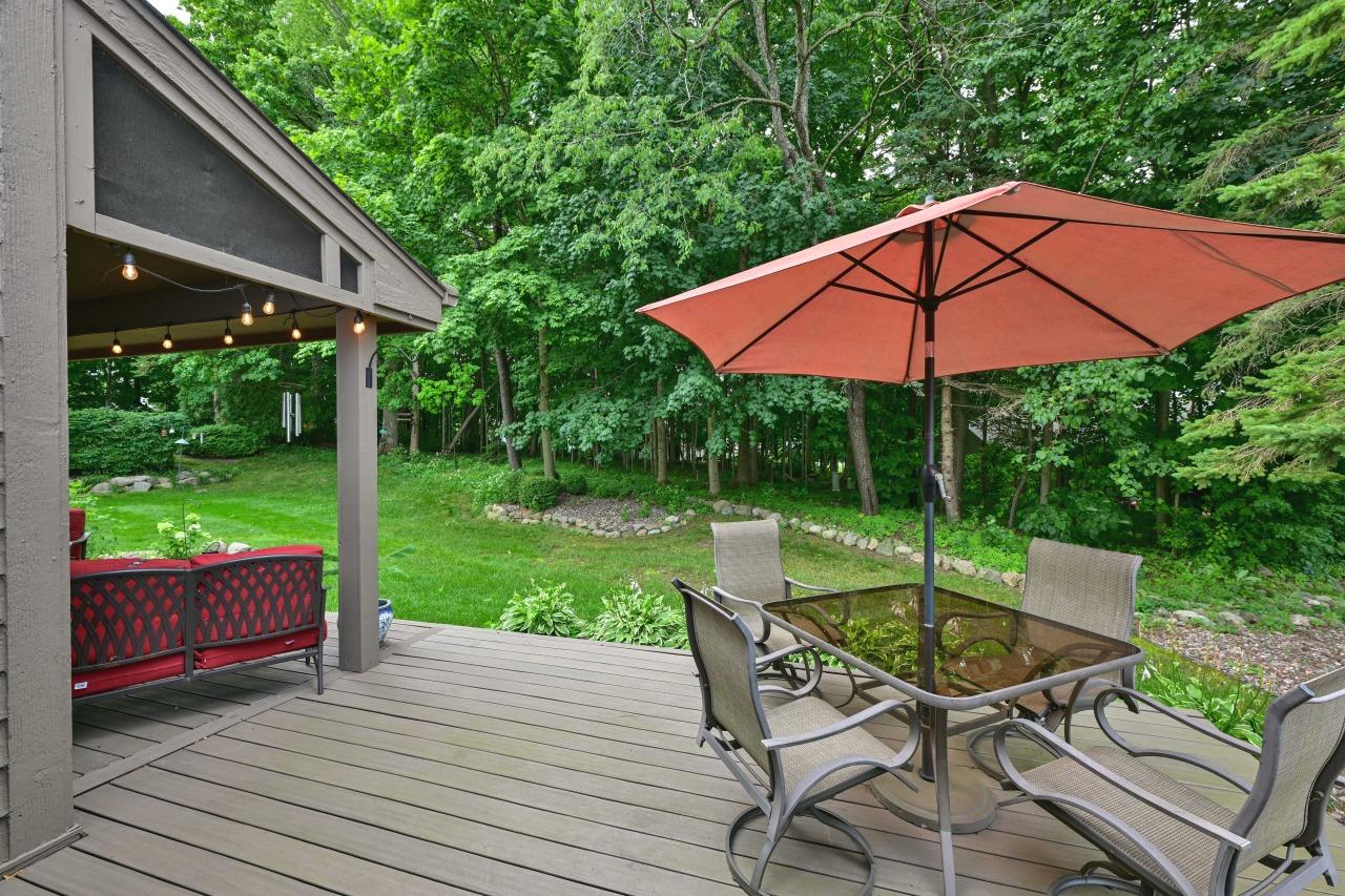 N81W13635 Golfway Dr #C, Menomonee Falls, WI 53051