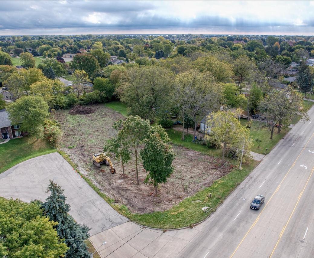 Lt0 Douglas Ave, Caledonia, WI 53402