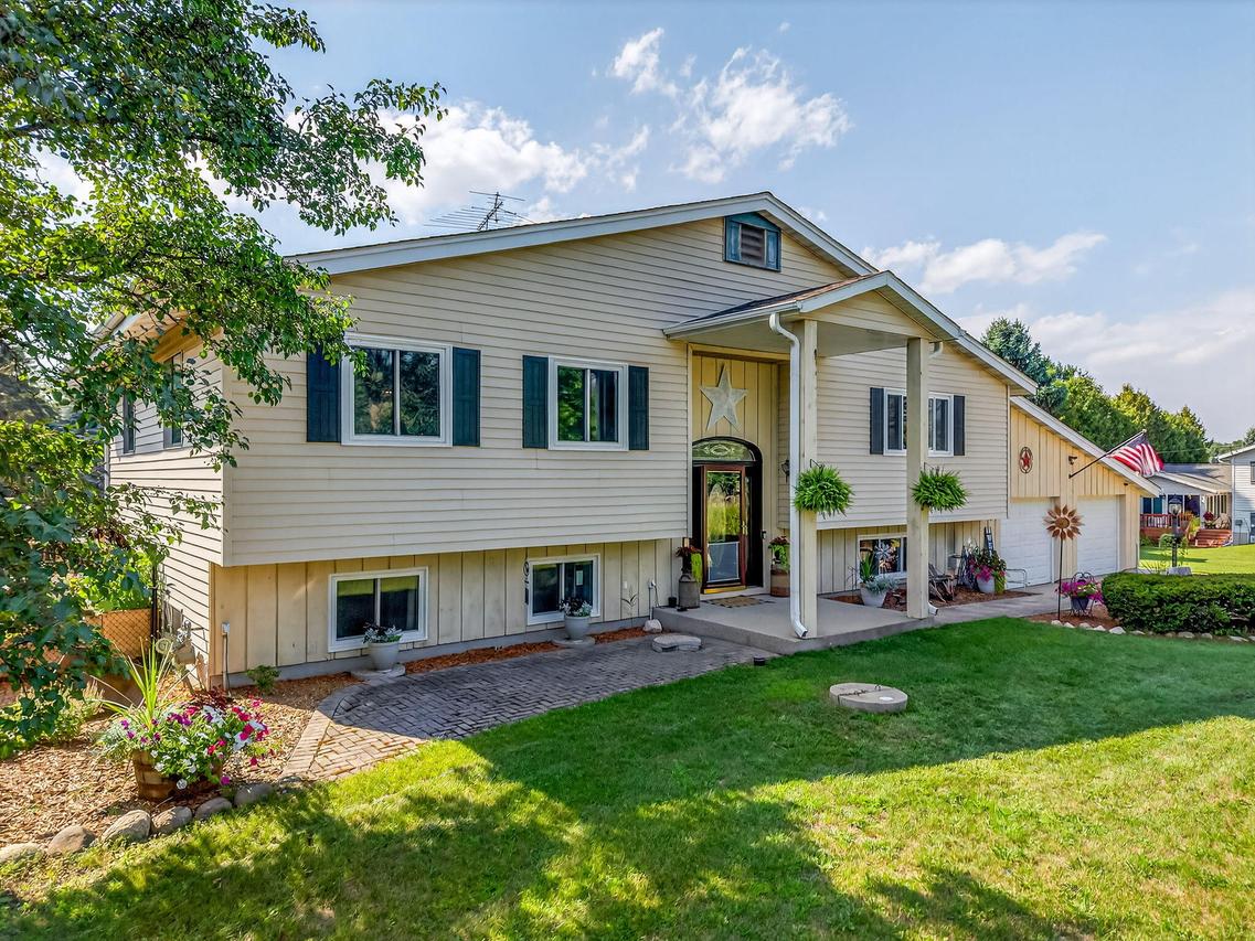 6955 Eastwood Trl, Trenton, WI 53090