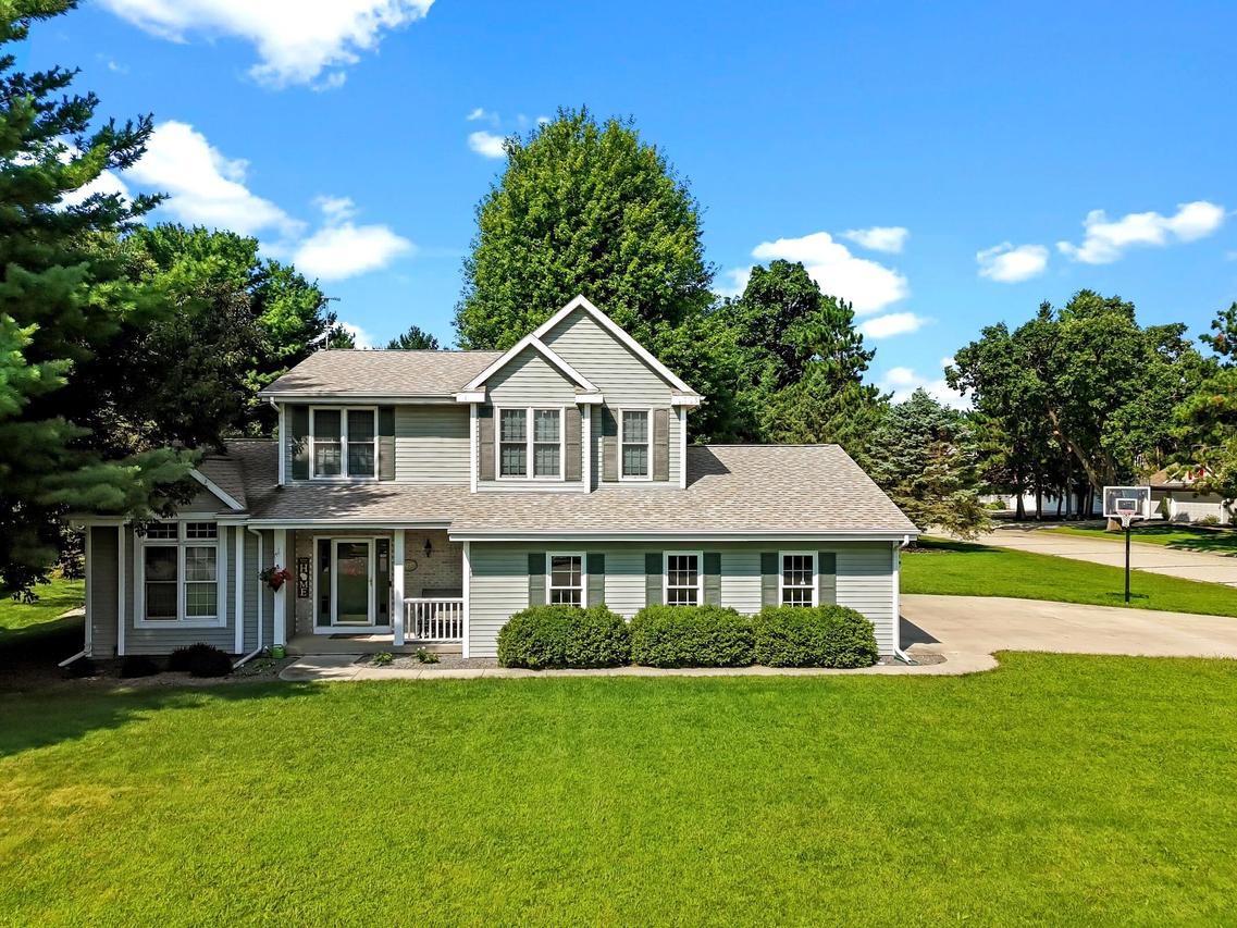 3457 Hemmingway Dr, Janesville, WI 53545