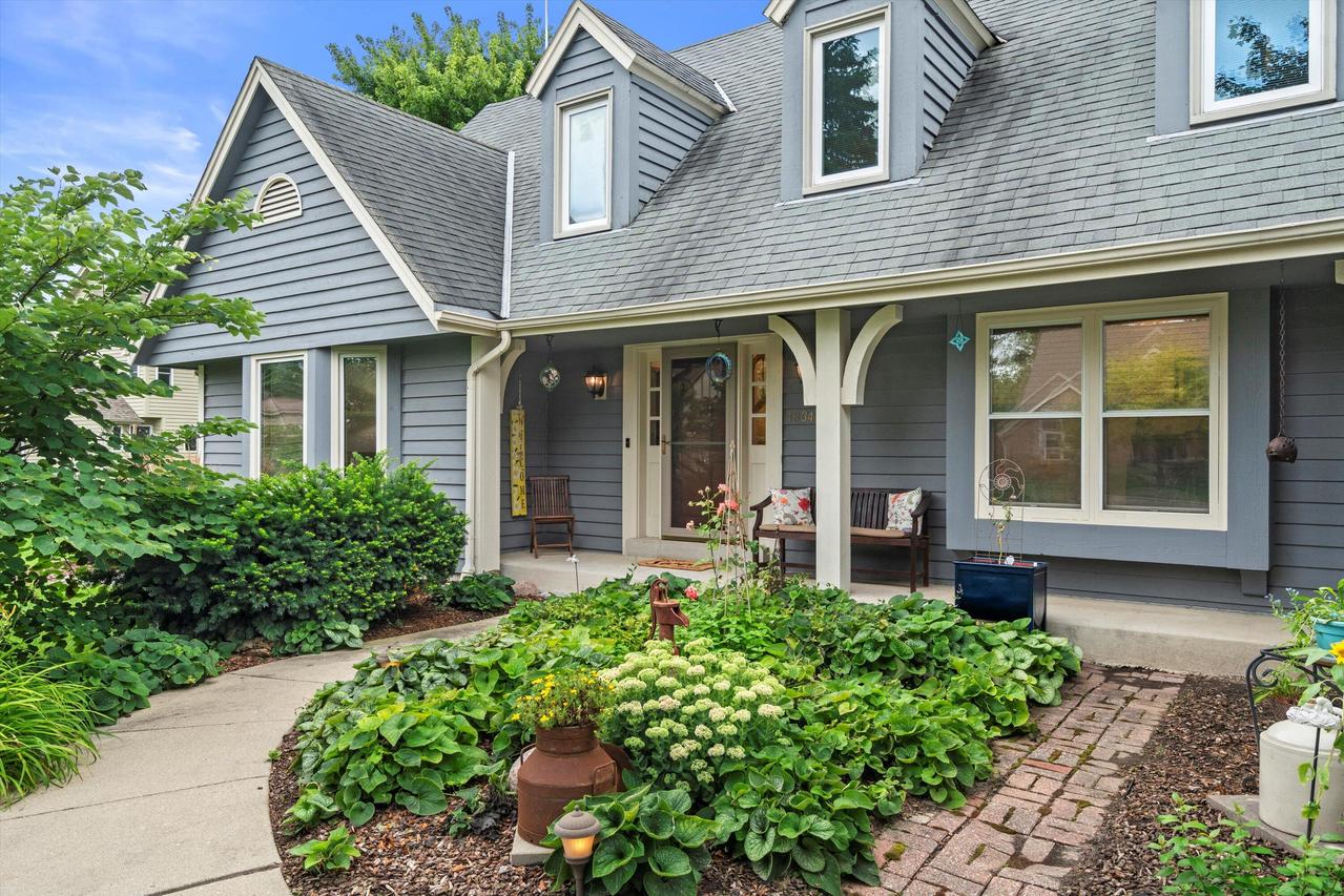 1834 Ryan Rd, Mount Pleasant, WI 53406