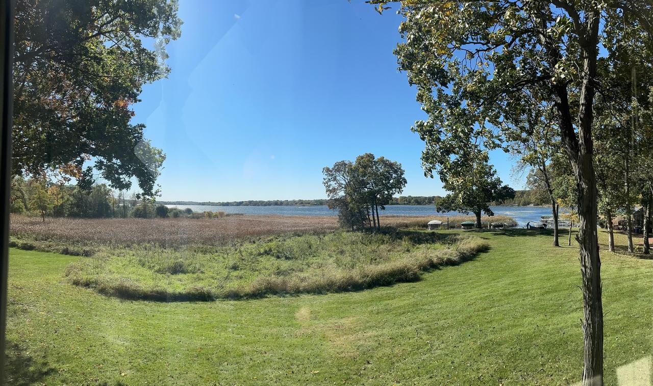 3757 Nagawicka Shores, Delafield, WI 53029
