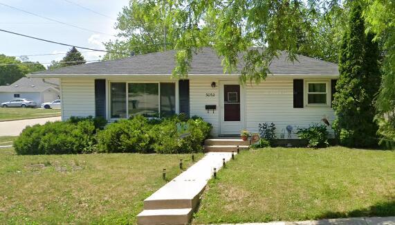 3052 92nd St, Sturtevant, WI 53177