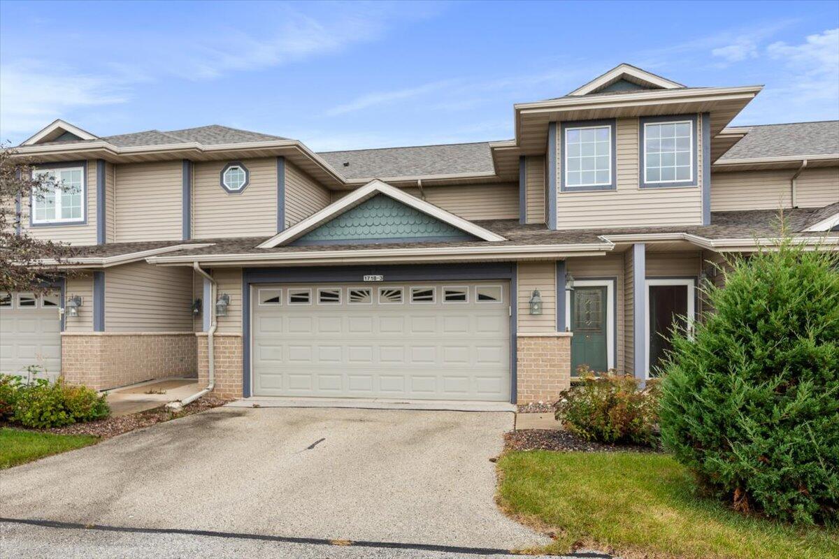 1718 Mallard Ave #3, Sheboygan Falls, WI 53085