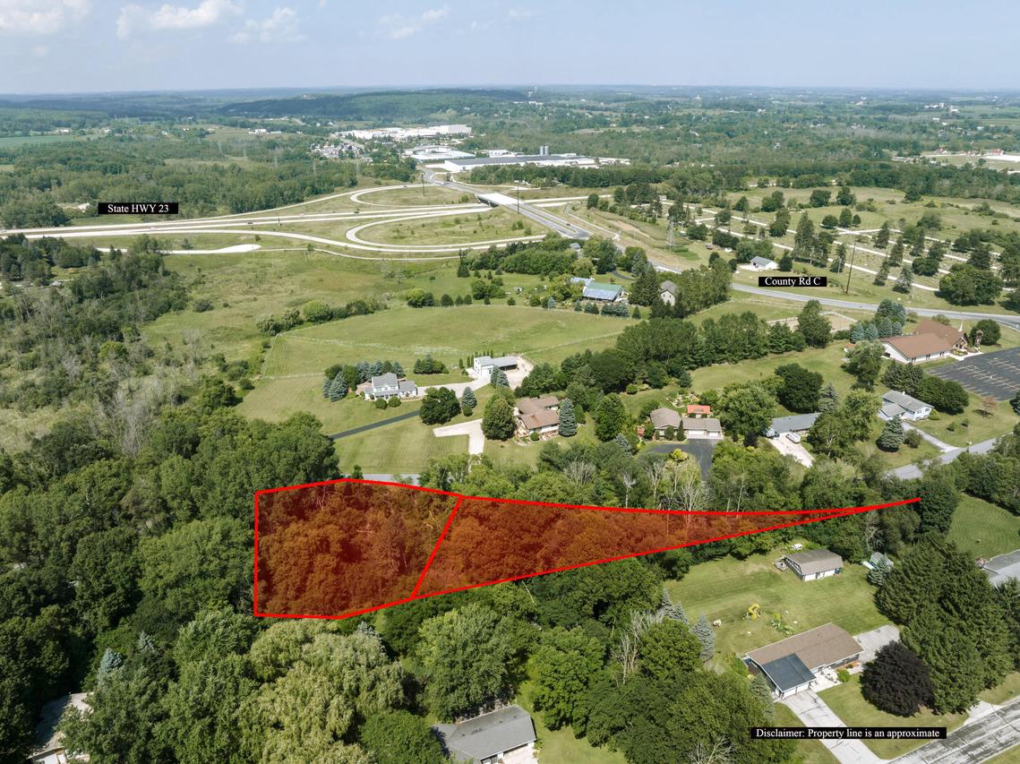 Lt4 Linda Ln, Plymouth, WI 53073
