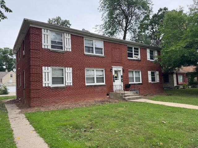 4435 W Capitol Dr, Milwaukee, WI 53216