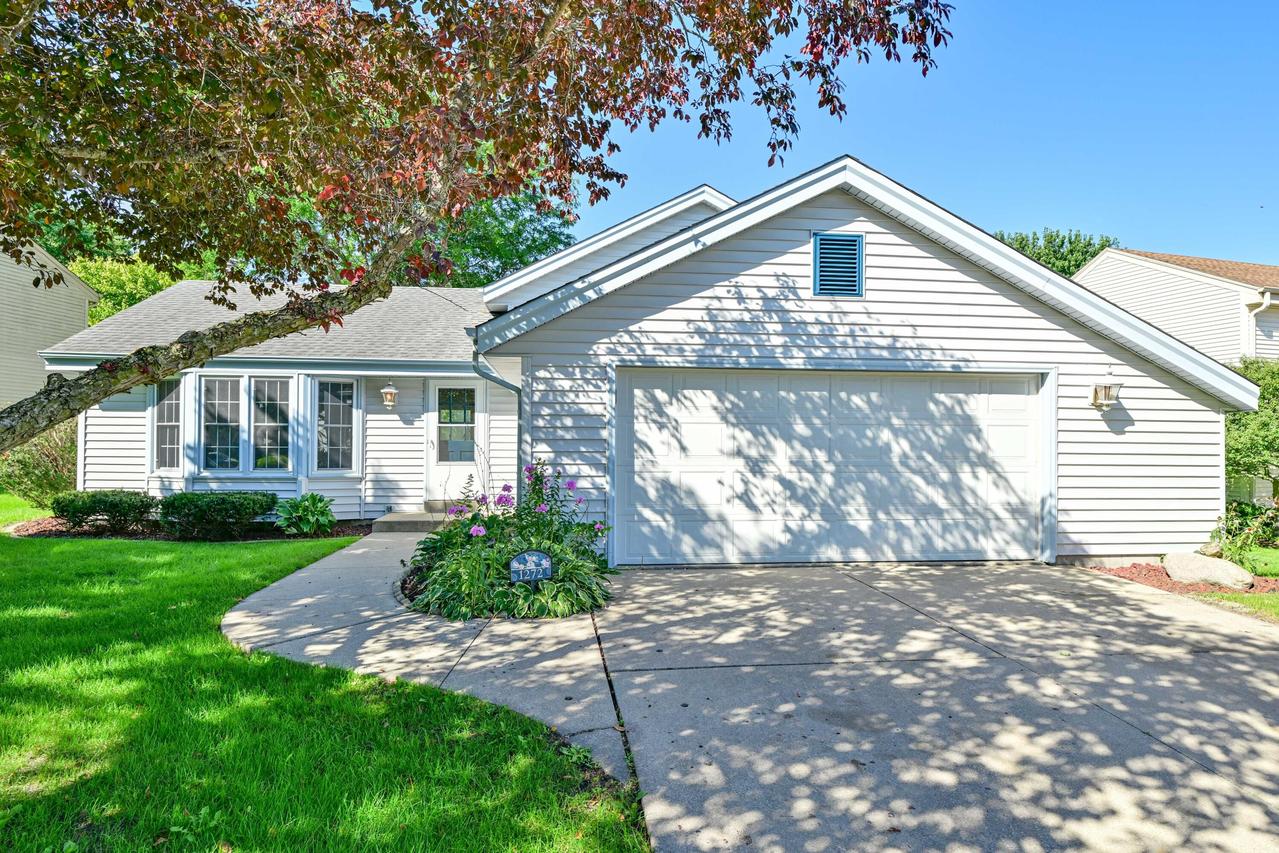 1272 River Park, Mukwonago, WI 53149