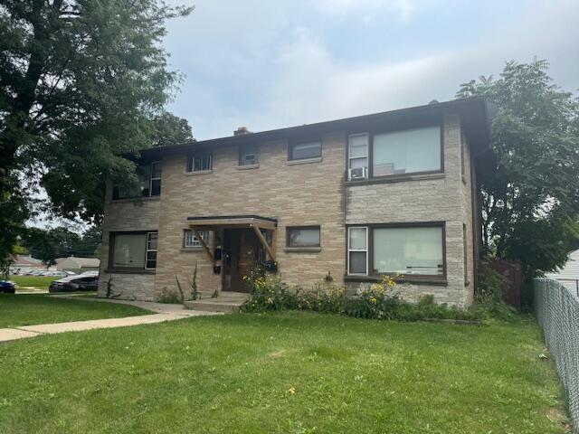 7305 W Hampton Ave, Milwaukee, WI 53218