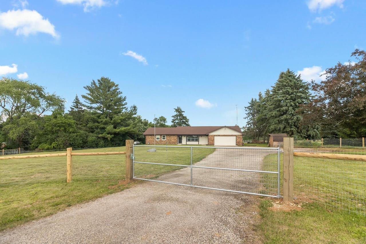 N7070 County Road P -, Richmond, WI 53115