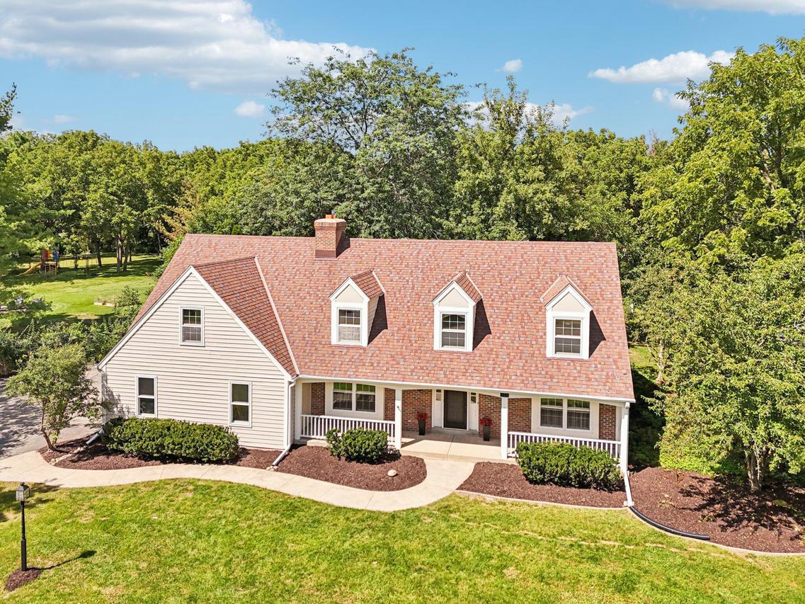 315 Bark River, Delafield, WI 53018