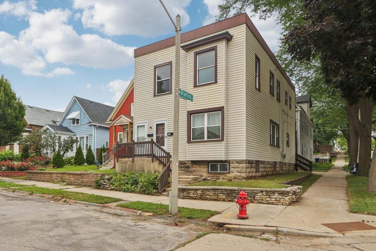 1530 S 34th St #1532, Milwaukee, WI 53215