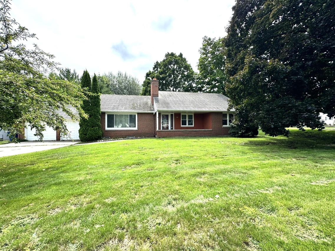 409 Mayville St, Theresa, WI 53091