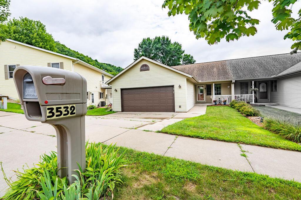 3532 Levy Ln, La Crosse, WI 54601