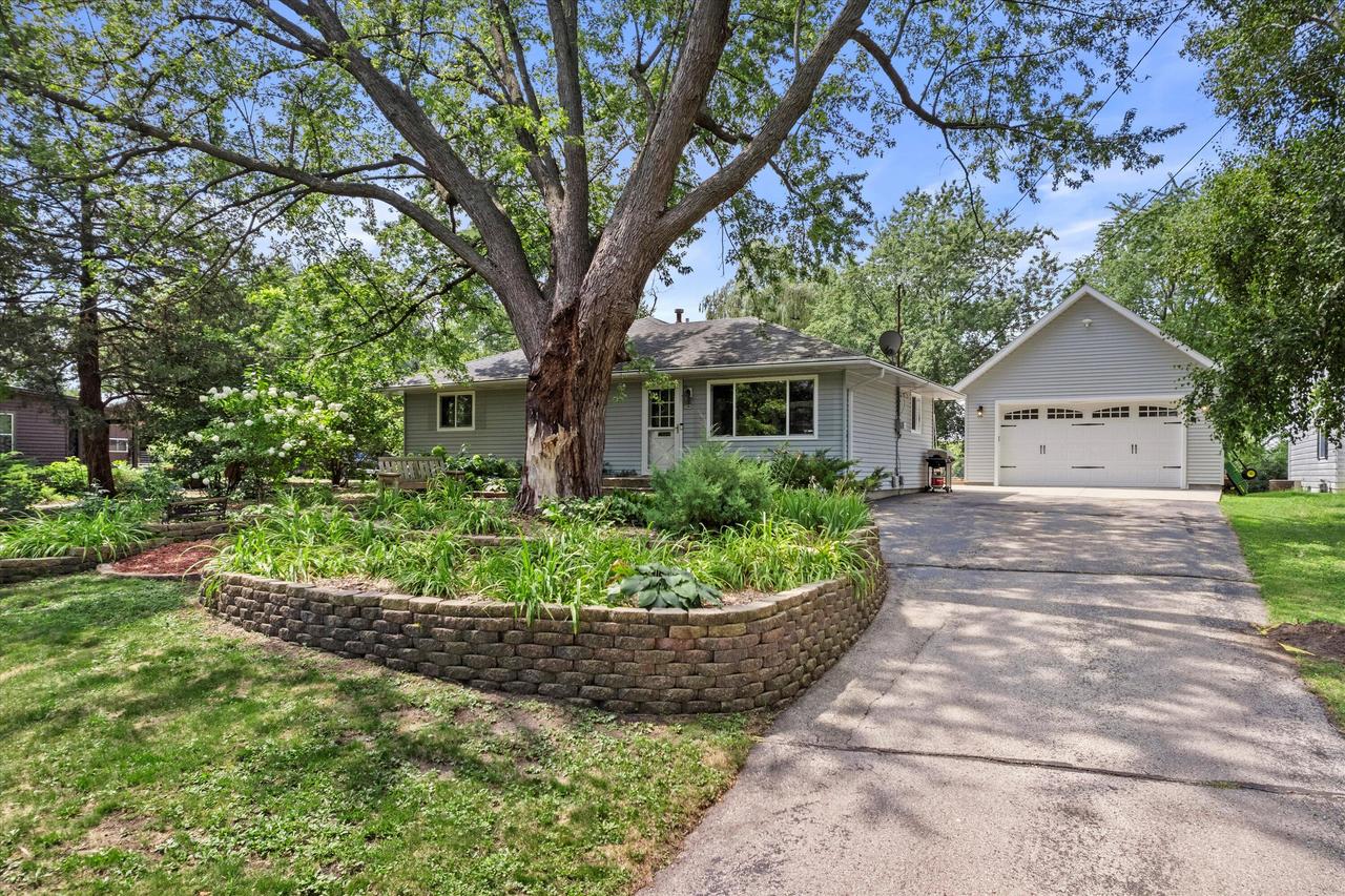 246 S Wisconsin St, Whitewater, WI 53190