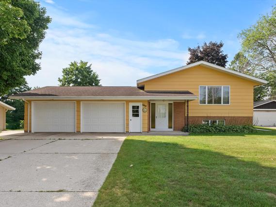 New Homes For Sale This Week That Attend Mishicot Middle School: August 15th to August 21st