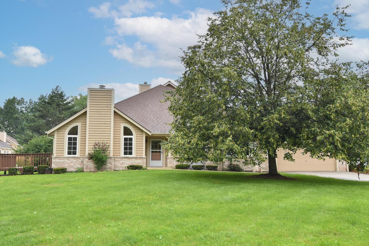 2975 River Birch Dr #A, Brookfield, WI 53045