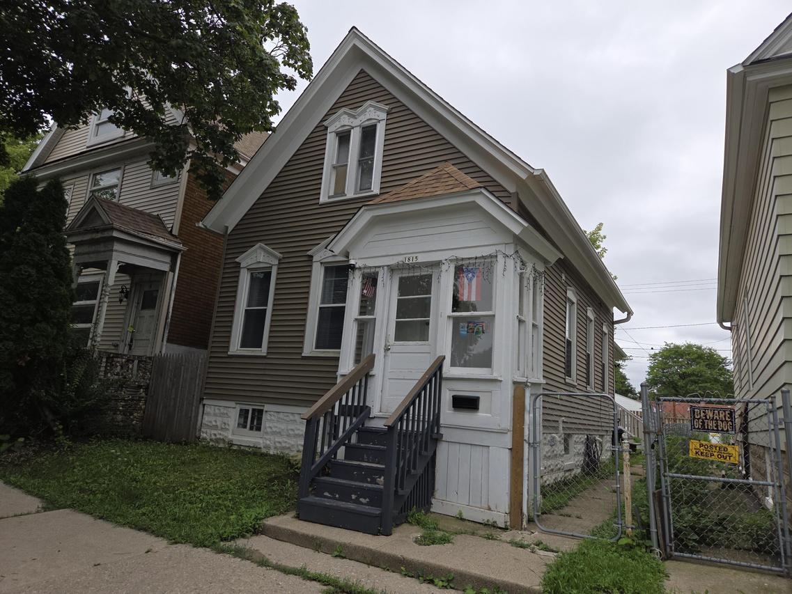 1815 W Galena St, Milwaukee, WI 53205