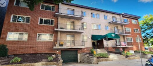 737 N 21st St, Milwaukee, WI 53233