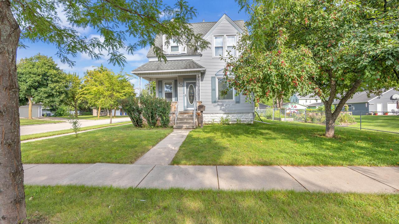 842 Michigan Ave, North Fond Du Lac, WI 54937