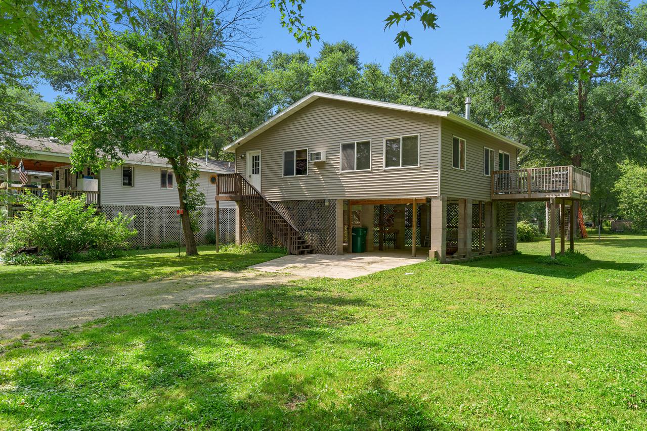 10287 Bluebird Ln, Trempealeau, WI 54661